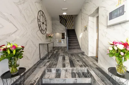 42 Apart-Hotel Отели рядом с достопримечательностью «The House»