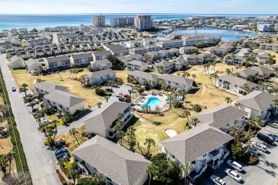 Spc 3203 - Recently Upgraded Pet Friendly 2 Br at Sandpiper Cove - Gorgeous Unit by RedAwning