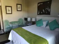 A Vue Guesthouse Hotels in Somerset West