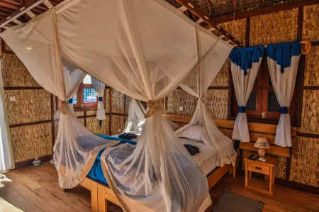 Cap Kimony Отели в г. Морондава