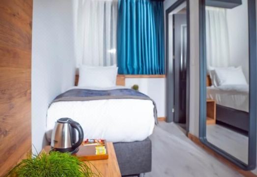 더 게이트 호텔 카디쾨이 다운타운