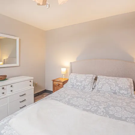 Woodside Retreat