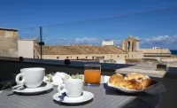 Azzoli Trapani - Apartments&Skypool - Adults Only