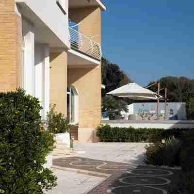 La Via del Mare Hotel Exterior
