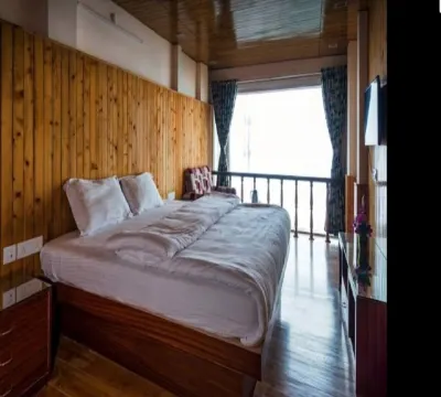 Hotel Pride Hotels near Suntaly Sunrise View Point