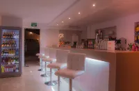Aparthotel Ola Blanca - Barer