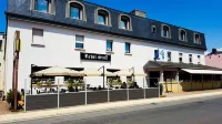 Hotel Re'ser Stuff Hotels in Alzingen