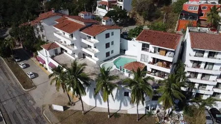 Hotel Costa Bugambilias Отели рядом с достопримечательностью «Плайя Ла Аудиенсия»