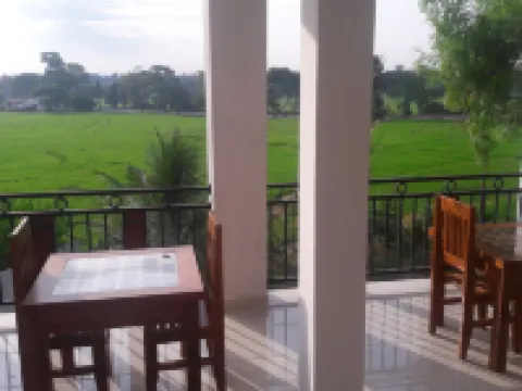 Risenlak Holiday Resort Hotels in Polonnaruwa