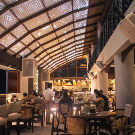 Azzurro Hotel Hotels in Pampanga