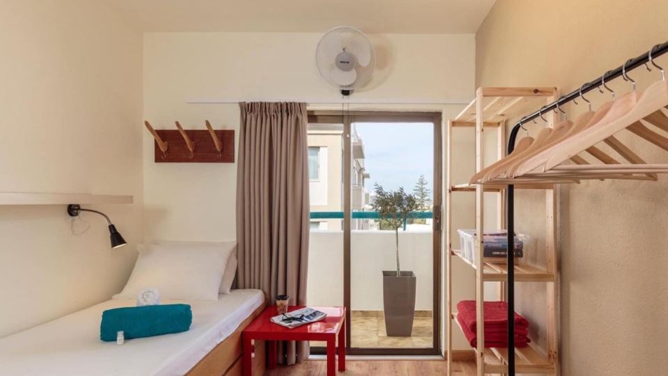 Stay Rhodes Hostel & Bar