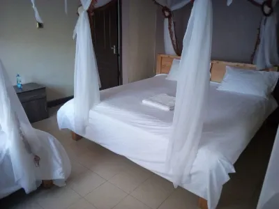 Hungry & T Hippo Hotels in Karagita