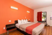 Motel 6 Kingsport, TN