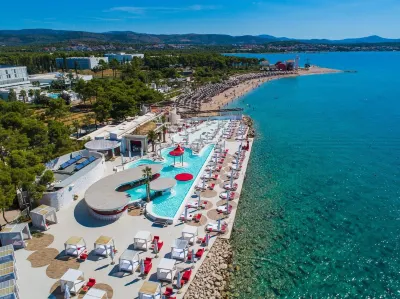 Amadria Park Camping Sibenik Mobile Homes Hôtels à : Sibenik
