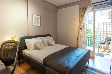 Phaedrus Living: Luxury Studio Nea Smirni