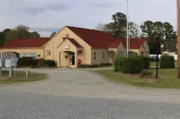 Four Oaks Lodging Hotel a Ingrams