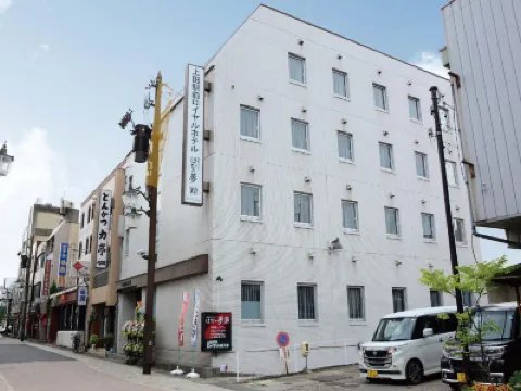 上田站前皇家飯店 Ueda Castle Ruins Park附近的飯店