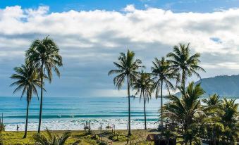 Pacific Waves Inn