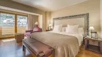 Roc Blanc Hotel & Spa Hotel dekat Calidea i la Dama del Gel