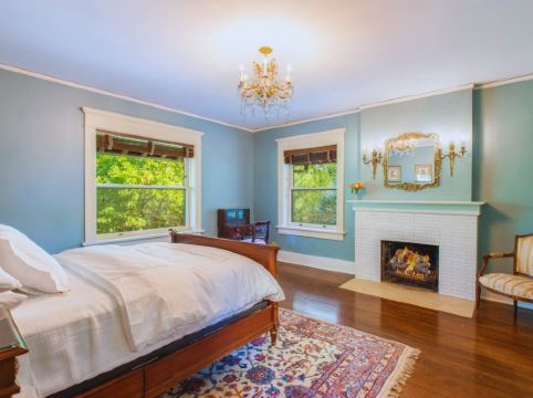 Martha's Bed and Breakfast