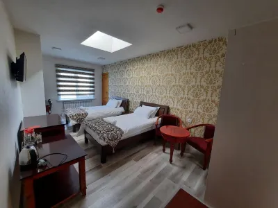 Hotel Diyor Hotels in 