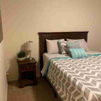 Evergreen Apartments Rooms