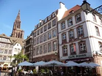 Hotel des Arts - Centre Cathédrale ルーブル・ノートルダム美術館周辺のホテル