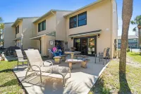 Gulf Highlands by Book That Condo