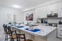 Luxury Villa 5BR-4.5 Bath