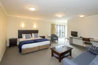 Finns Paekakariki Hotels in Paekakariki