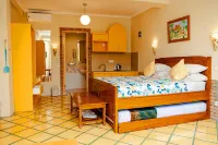 Hotel Deli River and Restaurant Omlandia Hotels in Deli Tua Timur