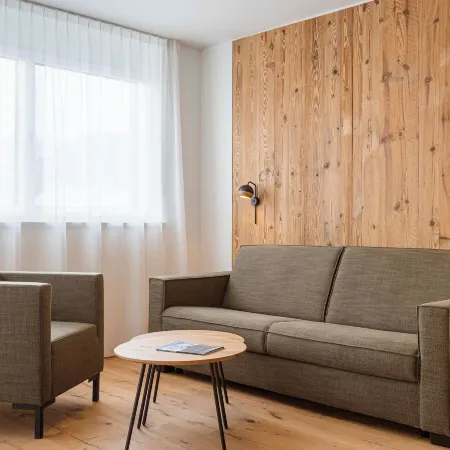 Fiss Suites by ALPS RESORTS