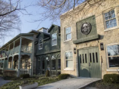 The Little Inn of Bayfield Hotels in Huron County