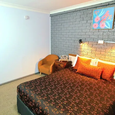 Goldrush Motel Young CBD
