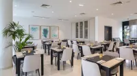 Longevity Health & Wellness Hotel - Adults Only - breakfast