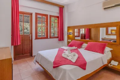 Club Pink Palace Hotel
