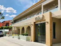 Telesilla Hotel Hotels near Public Library