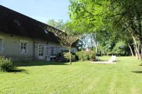 Domaine de la Touche Hotels in Saint-Marcel