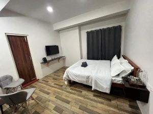 Mulberry Inn Bnb
