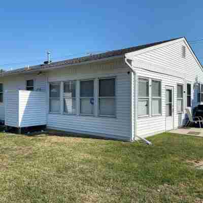 Charming 4-Bedroom Home in Cape May. Newly Updated, AC, WiFi, Gas Fireplace Hotel Exterior
