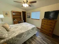 The Nook on Sunshine Hill--minutes to Crater of Diamonds and Historic Washington Hotels in Howard County