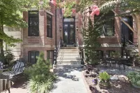 Elegant Victorian Suite Near Boutique Shops - Charming Historic Retreat 듀퐁 써클 호텔