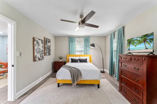 Inviting Curb Appeal and Vibrant Neighborhood Amenities - Charming Oasis