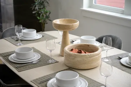 Exquisite Mountain Views and Hot Tub - Luxurious Rocky Mountain Retreat