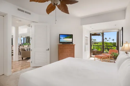 Luxurious Amenities and Golf Privileges - Exquisite Oceanview Escape