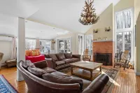 Private Hot Tub and Ski on/Ski Off Access - Stunning Mountain Retreat Hotels in Killington