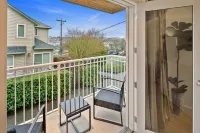 Cozy Home with View Balconies and Private Backyard - Charming Getaway Hotels in Bainbridge