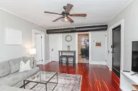 Charming Apartment with Modern Kitchen and Cozy Ambiance - Delightful Getaway