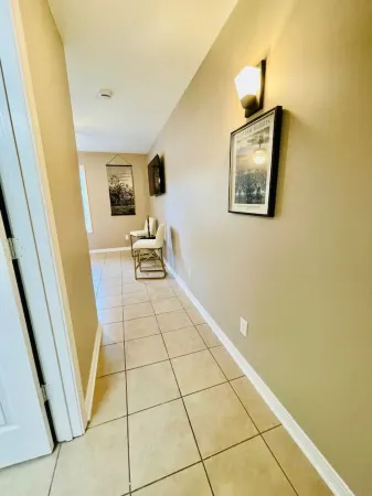 Centrally Located and Spacious - Stylish Family Haven