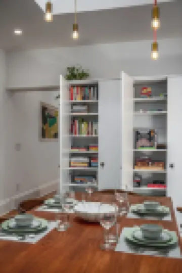 Spacious, Sleek, and Luxurious two-bedroom in Historic Westside of Providence